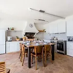 Cliff With Ocean View And Private Pool Up To 18 Guests *