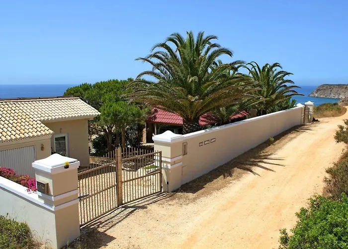 Cliff With Ocean View And Private Pool Up To 18 Guests Burgau