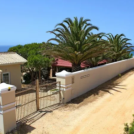 Cliff With Ocean View And Pool At Stunning Cliffs Burgau