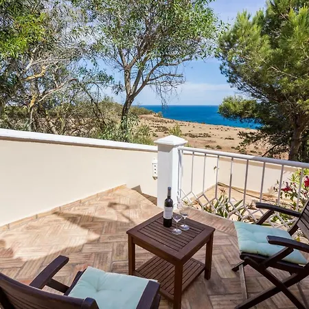 Cliff With Ocean View And Pool At Stunning Cliffs Villa *