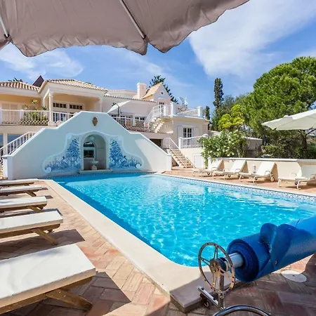 Cliff With Ocean View And Pool At Stunning Cliffs *