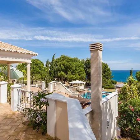 Cliff With Ocean View And Pool At Stunning Cliffs * Burgau